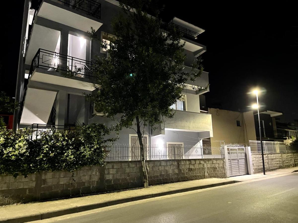 דורס Edlira Apartments מראה חיצוני תמונה